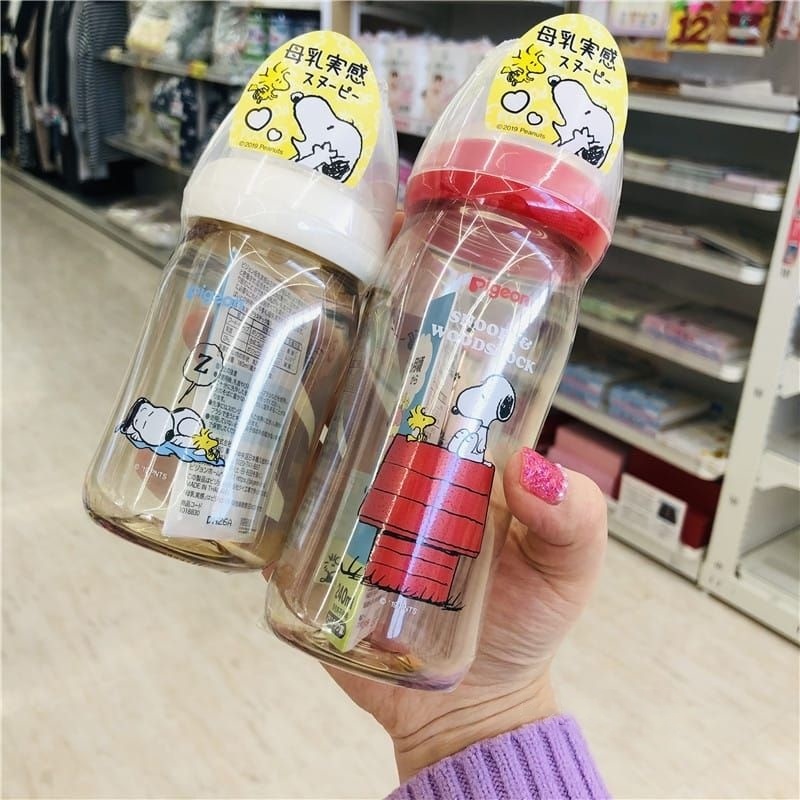 ขวดนมปากกว้าง Pigeon ลายการ์ตูน Snoopy ขวดนมสีน้ำตาล ขนาด 5-8 ออนซ์ รุ่น PPSU จัดส่งจากไทย – โปรปัง