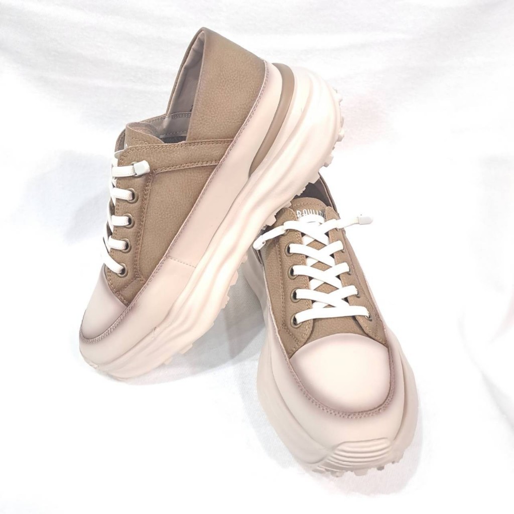 [Restock] Shuji รองเท้าผ้าใบหนังวัวแท้ สีน้ำตาลไม่ซ้ำใคร ส้นเท่สูง 2" นุ่มๆ เดินสบาย