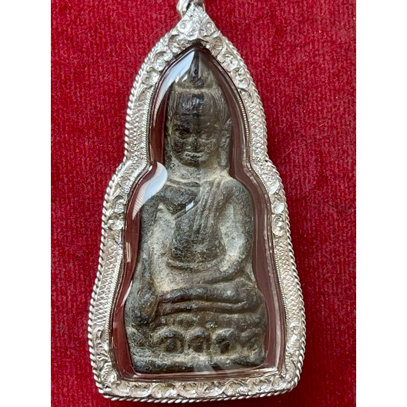 พระหูยานชินเงินกรุลพบุรี