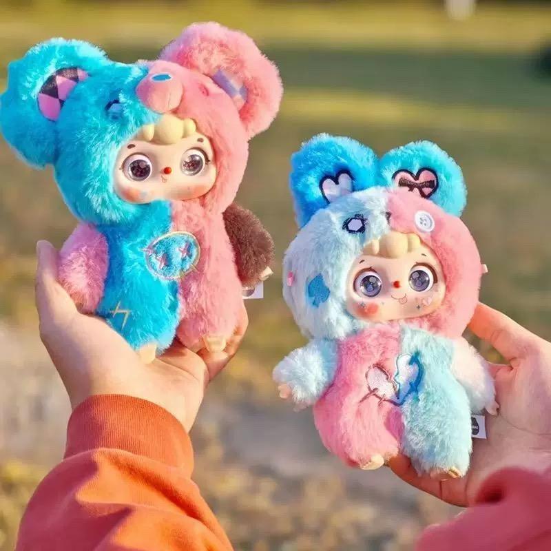 {พร้อมส่งในไทย} ตุ๊กตา Doubao Plush รุ่นที่ 4 Y2K Millennium Party Plush Box Blind Box ตุ๊กตาหลาดกำมะหยี่พร้อมจี้ห้อย