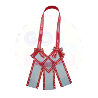 พร้อมส่ง พวงมาลัยใส่เงิน 5 ใบ พร้อมสายคล้องสวยๆ