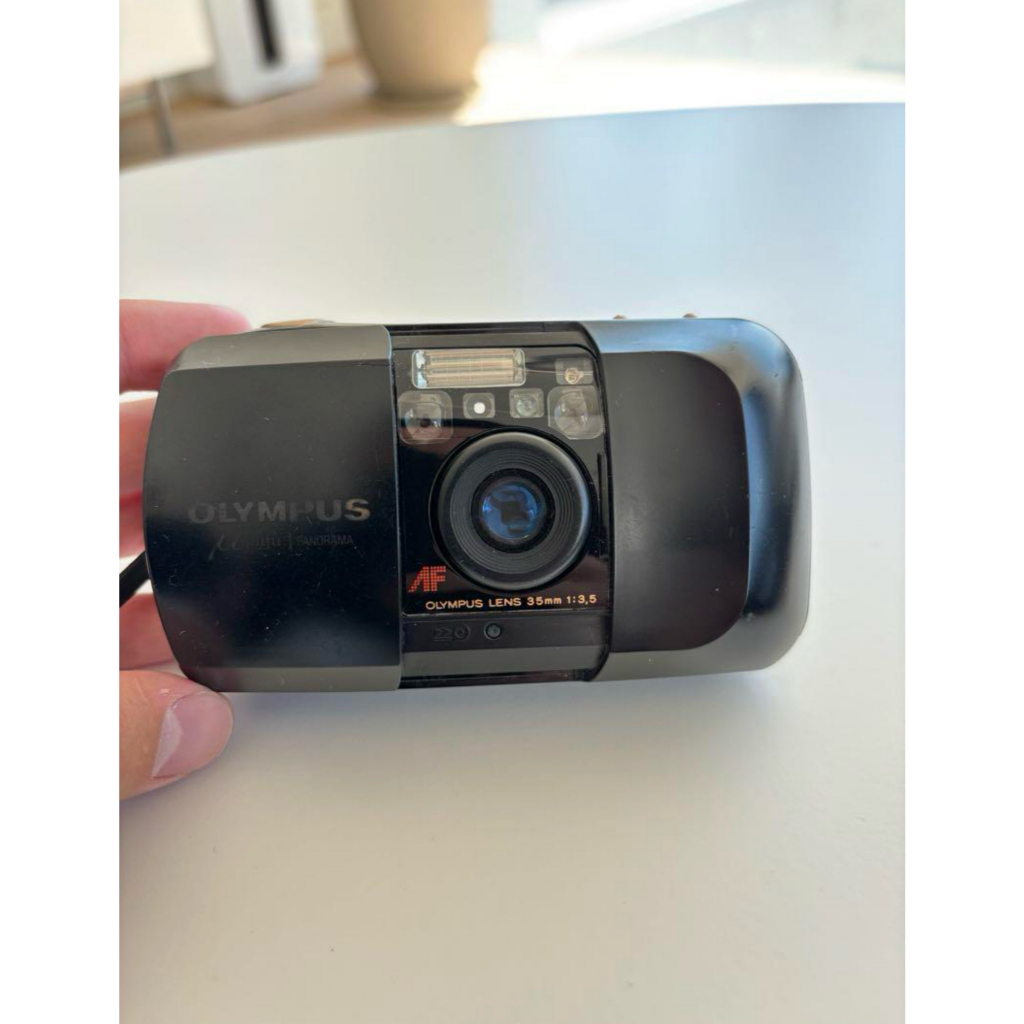 จัดส่งตรงถึงญี่ปุ่น OLYMPUS μ mju กล้องฟิล์มรุ่นแรก