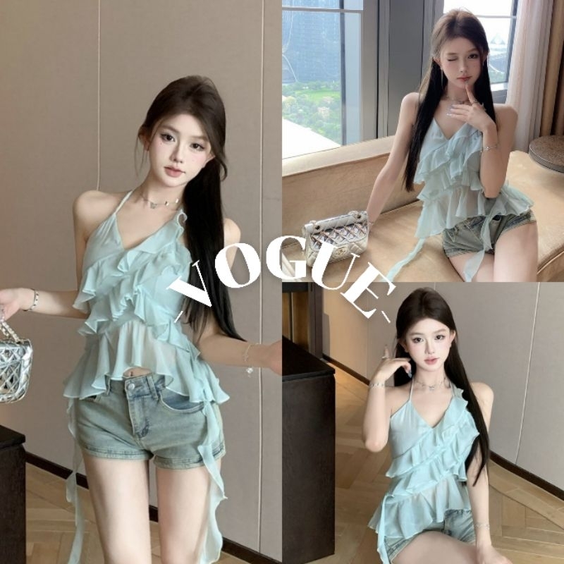 Vogue🌟พร้อมส่ง🌟 เสื้อสายเดี่ยว ผ้านิ่มลื่นสีเขียว ดีเทลปลายพริ้ว (FY3038)