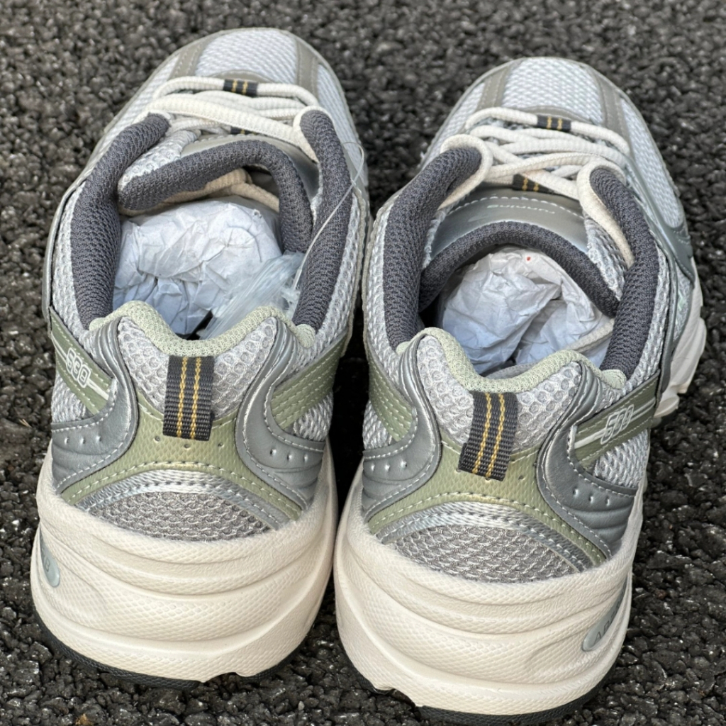 รีบสั่งก่อนหมด ~pre-order รอสินค้า New Balance MR530SG MR530KMW รองเท้า NB