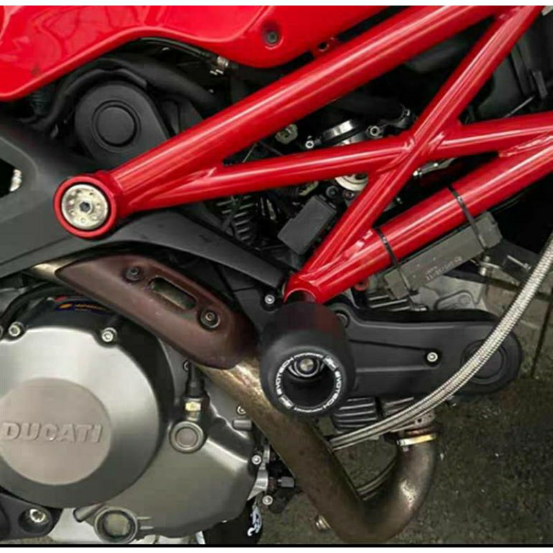 กันล้มกลาง Evotech Ducati Monster696/795/796/821/797 Ducati Hypermotard #Ducati Streetfighter848 #Du