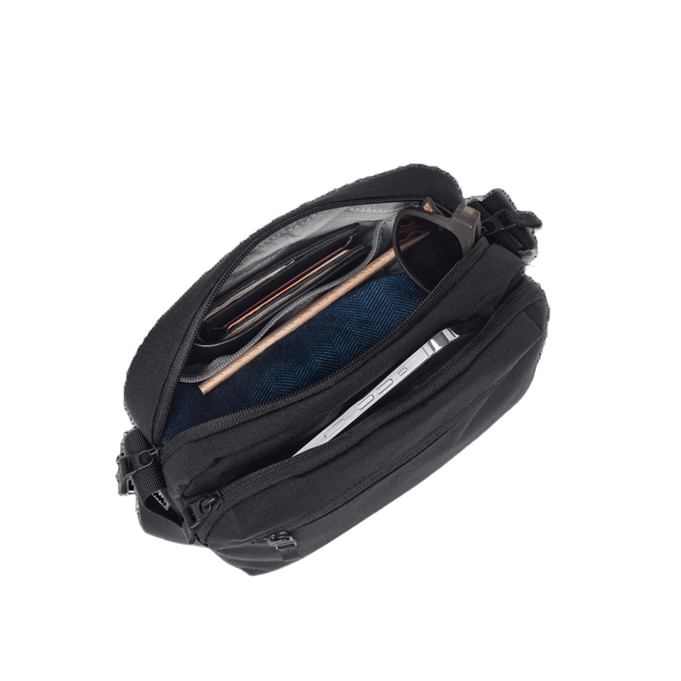 Timbuk2 FLIGHT CROSSBODY SATCHEL - Jet Black (1075-3-6114) OS กระเป๋าสะพาย คาดอก คาดเอว