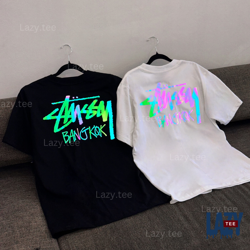 LT-002 เสื้อยืดแขนสั้นคอกลม ลาย Stussy BKK Bangkok Cotton100% พร้อมส่ง Reflective Rainbow