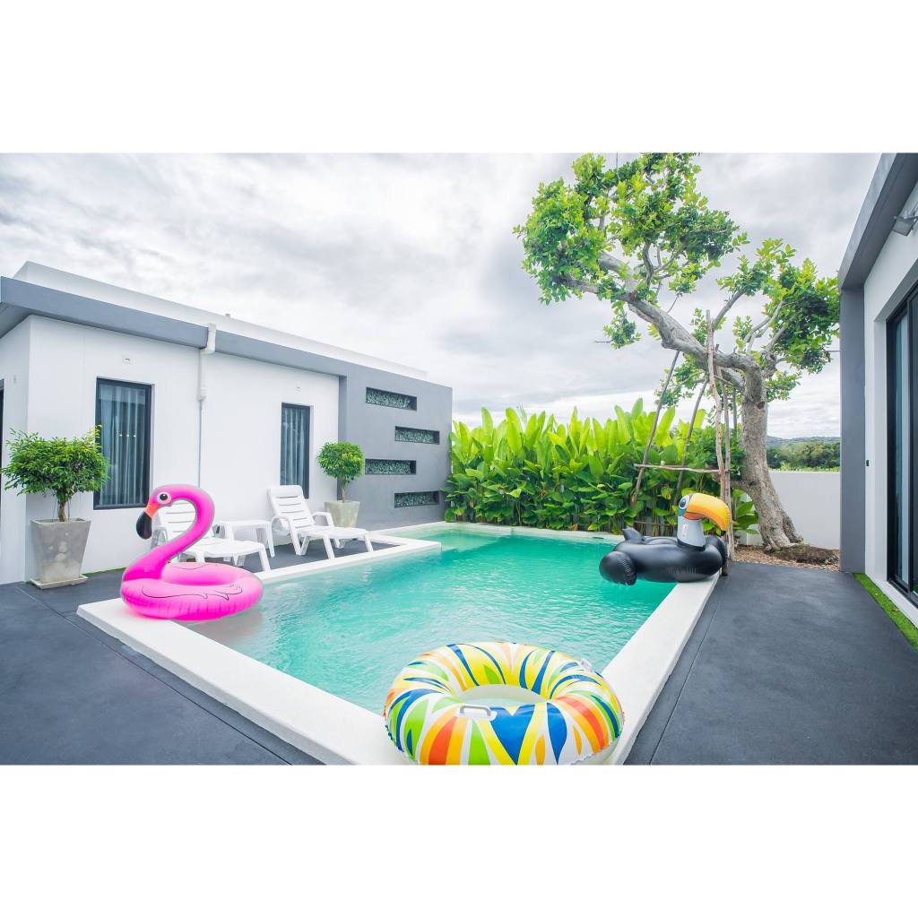 บ้านNice The Modern pool villa