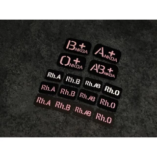 อาร์มกรุ๊ปเลือด Rh.+ สะท้อนแสง ผ้าดำกันน้ำ ขนาด 2*3 cm.