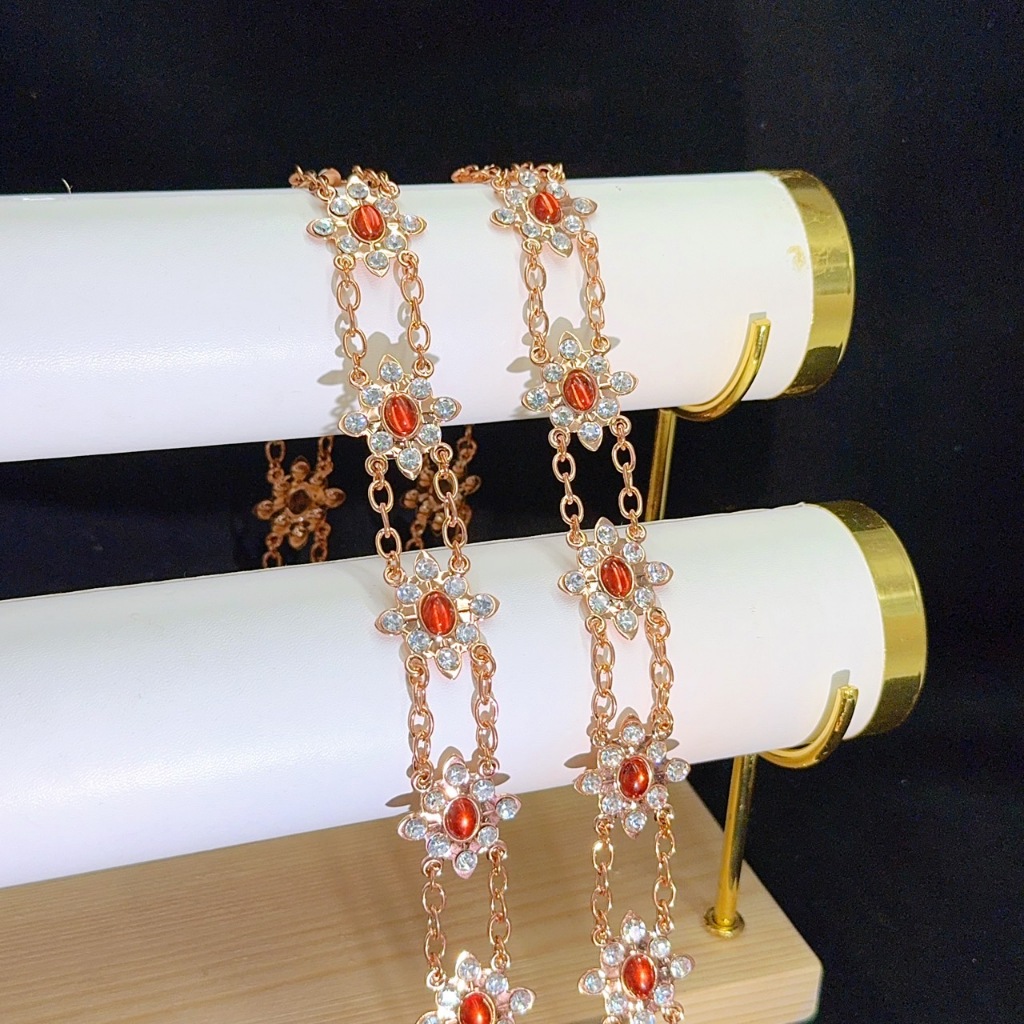 Vintage Jewelry สร้อย สังวาลย์ ชุดไทย ประดับ สี่สี เพชร สร้อยคอ ประเพณี