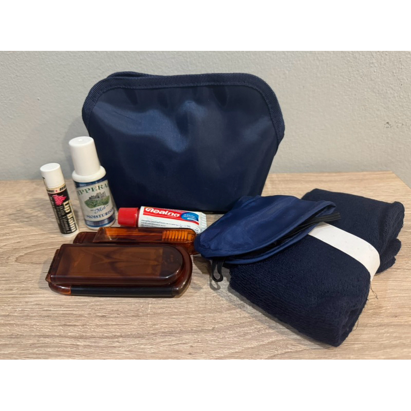 (SALE 610 !!! ใส่ Code Shopee) TG Royal Silk Blue and Brown Amenity Kit อุปกรณ์ครบ ของใหม่ หายากมาก 