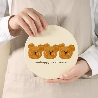 แผ่นรองแก้ว ลายน้องหมี แผ่นรองจานหนังPU 16*16cm กันร้อน กันลื่น กันกระเด็นได้ดี