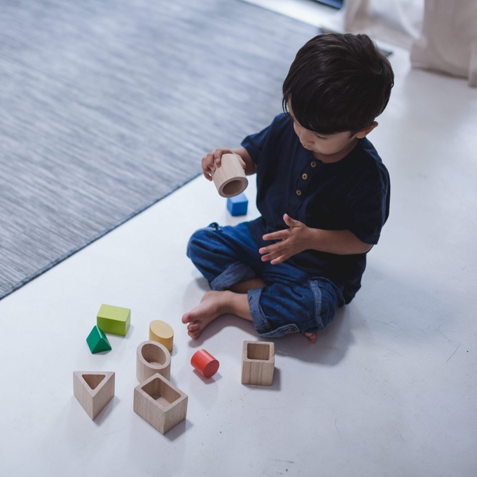 PlanToys مكعبات مطابقة الأشكال الهندسية 5391 — صورة 7
