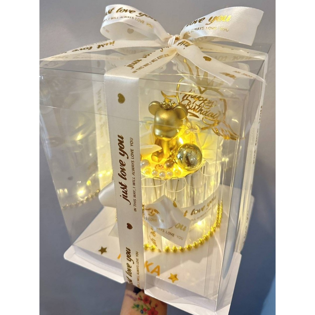 ของขวัญเค้กใส่เงินขนาด 15 ใบ