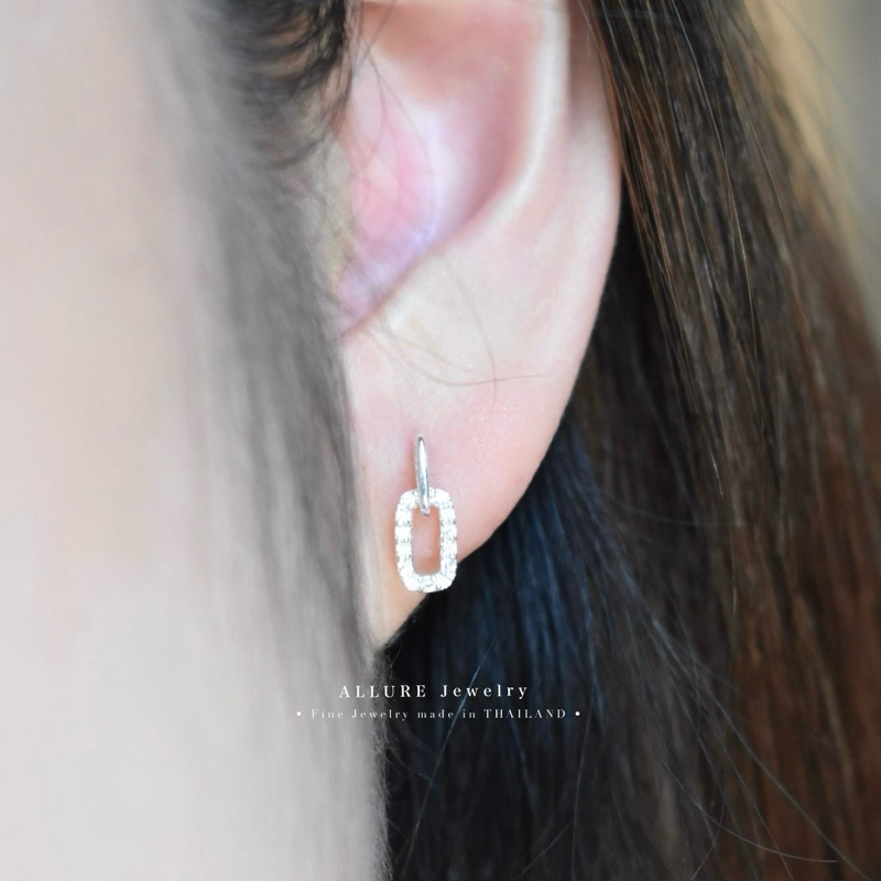 ต่างหูเงินแท้ 925 ประดับเพชร CZ Swiss diamond [ 𝐋𝐢𝐧𝐱 - 𝐀𝐥𝐥𝐮𝐫𝐞 𝐉𝐞𝐰𝐞𝐥𝐫𝐲 ]