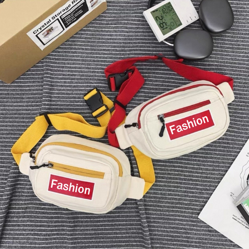 Fashion กระเป๋าคาดอก คาดเอว มี 2 ช่อง ลาย Fashion จุของได้เยอะ พร้อมส่งในไทย B-018