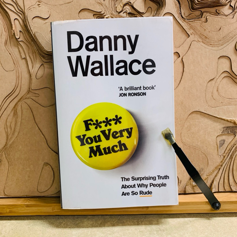 น799 Danny Wallace 'A brilliant book' JON RONSON