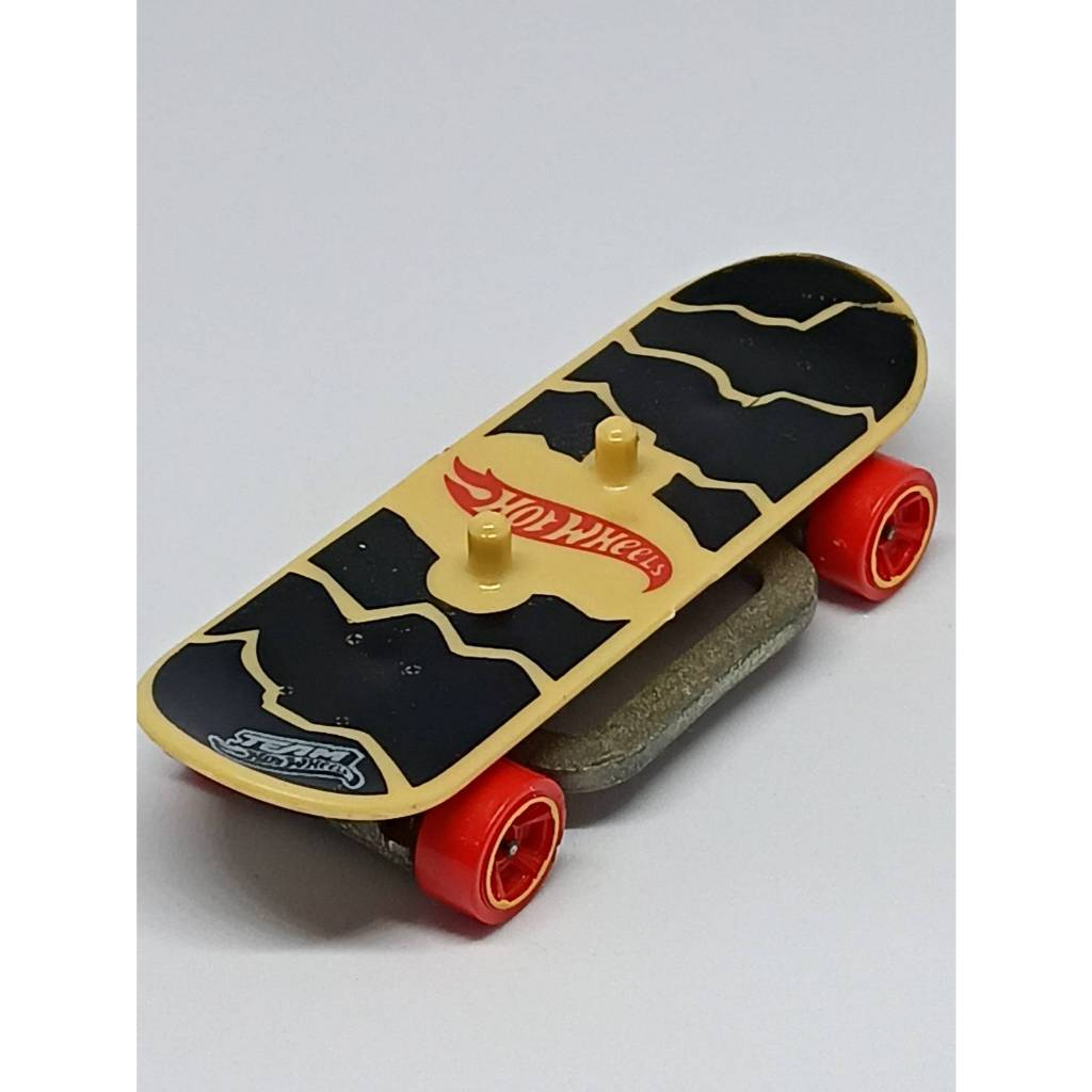 โมเดลSkate Hot Wheels Skate Punk  No Package ขนาด 7.5 X 3 CM.