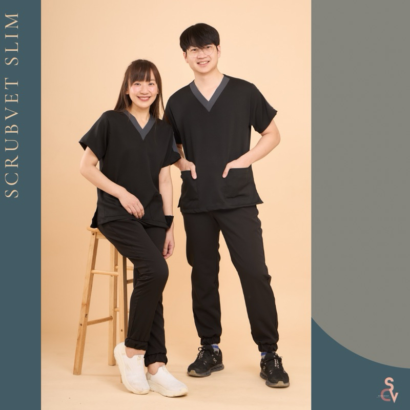 (พร้อมส่ง!!!) scrubvet [รุ่น SLIM]: ชุดสครับสีดำ (เสื้อดำ+กางเกงดำ)