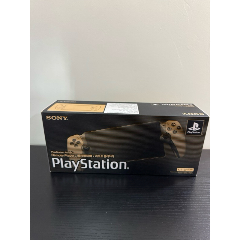 PS5  Playstation Portal - 30th Anniversary Limited Edition (ศูนย์ไทย)(มือ 1)
