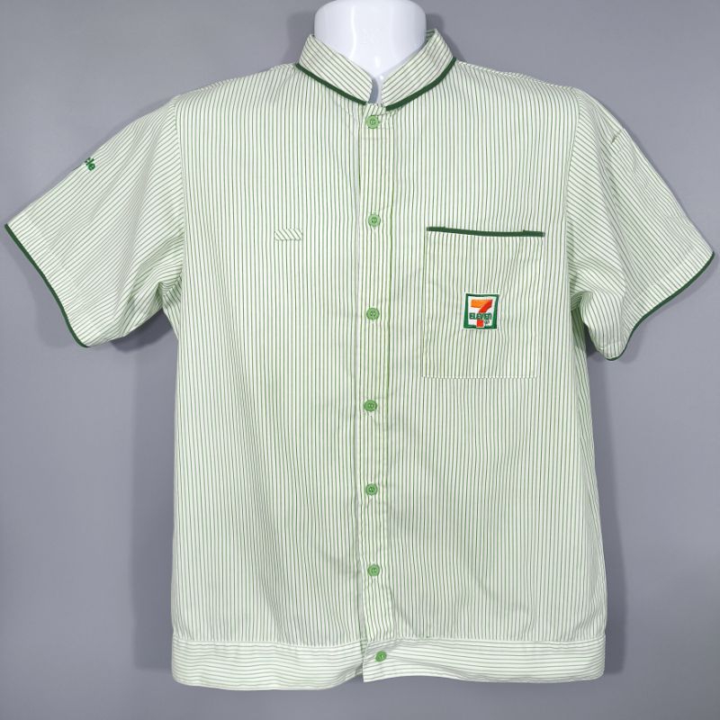 มือสอง เสื้อพนักงาน เซเว่น อีเลฟเว่น อก 44 ชุดฟอร์ม 7-11 คอจีน