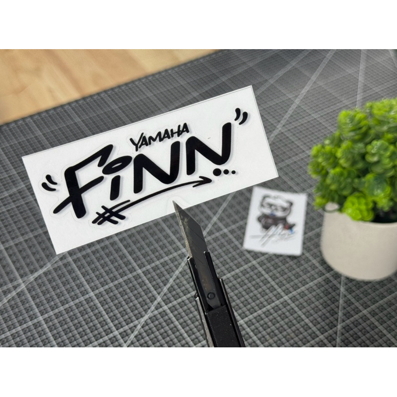 Hinsticker สติ๊กเกอร์โลโก้ Yamaha Finn มีให้เลือกหลายสีมากๆ