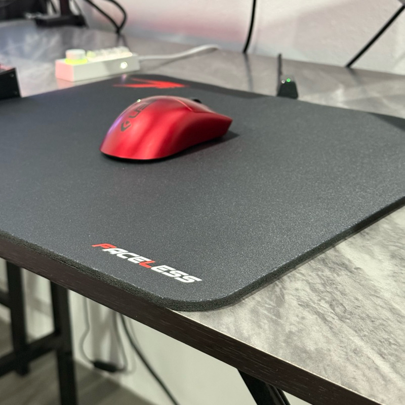 แผ่นรองเมาส์เกมมิ่งไร้ขอบ Faceless G 2.0 ขนาดใหญ่ หนาพิเศษ 450x400x5 mm. ทำจากยางพาราแท้