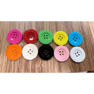 กระดุม 2.5 ซม (25 mm) คละสี/แยกสี แพ็คละ 10 ชิ้น