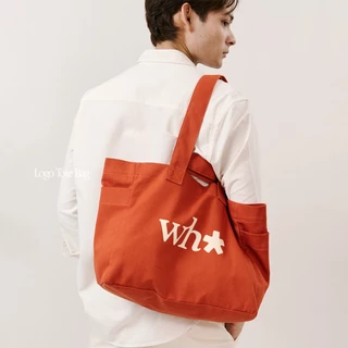 WHISPERWHITE - LOGO TOTE กระเป๋าผ้าแคนวาสสกรีนลาย มีช่องด้านข้าง จุของได้เยอะ
