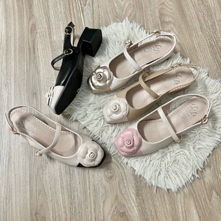 SudaSelect: รองเท้ารัดส้น ทรงแมรี่เจน สีทูโทน แต่งด้วยดอกคามีเลียใหญ่ ส้นสูง 1.5นิ้ว รหัส670851