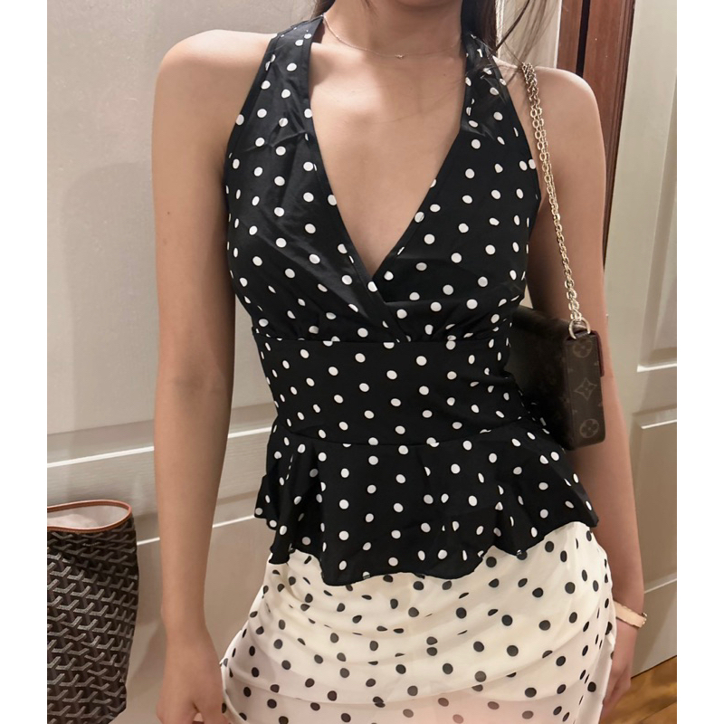 jennie polka top💌🍒🍵🧸 เสื้อลายจุดผูกโบว์สุดน่ารัก ดีเทลสม้อคหลังผ้านิ่มใส่สบาย❌Final sale ไม่เติมของละค่า❌