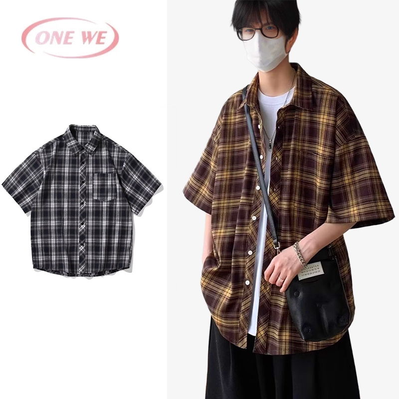ONE-WE เสื้อเชิ้ตแขนสั้นลําลอง ทรงหลวม ลายสก๊อต แฟชั่นฤดูร้อน สไตล์ฮ่องกง สําหรับผู้ชาย