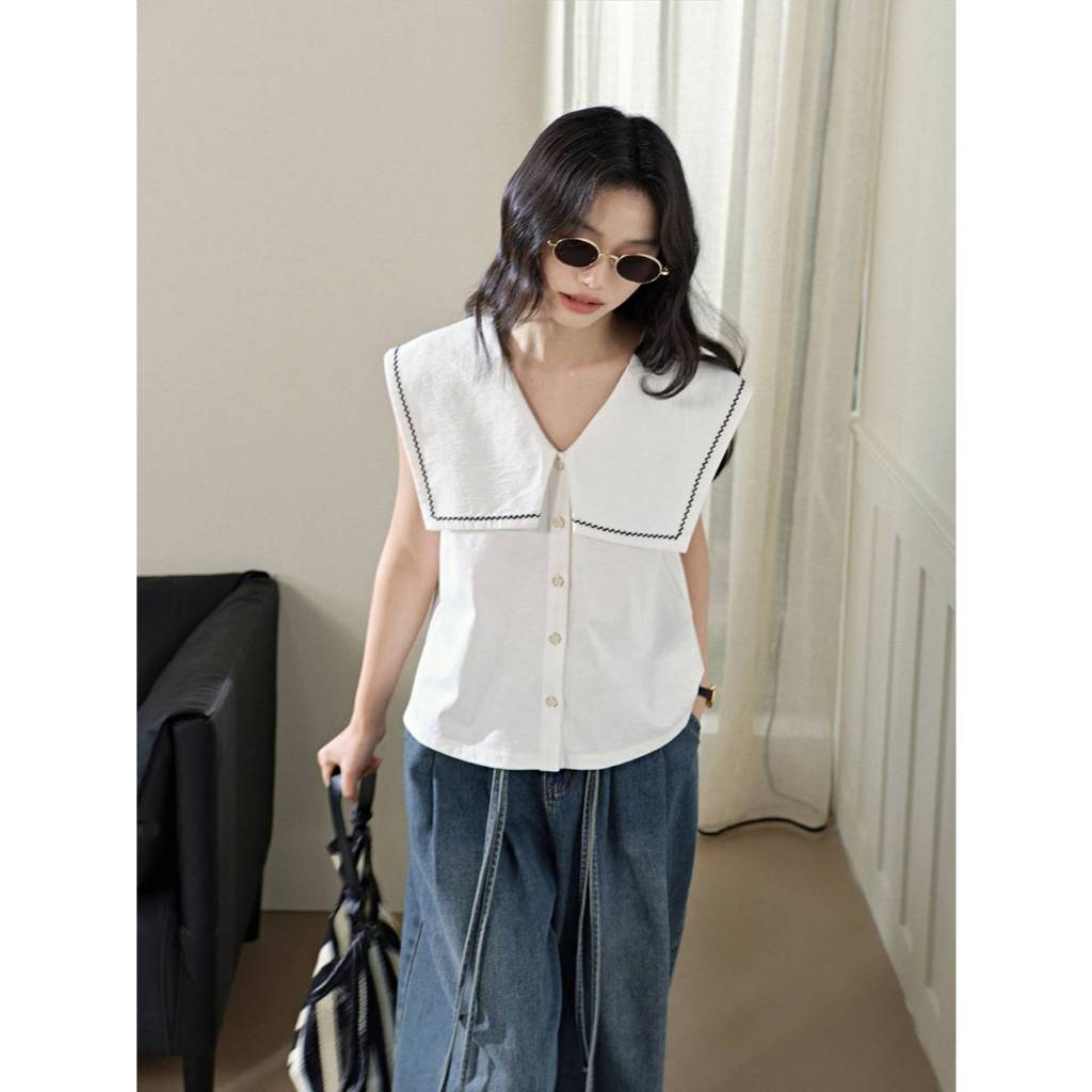 [พร้อมส่ง/Preorder] KUOSE : Wide Collar Top