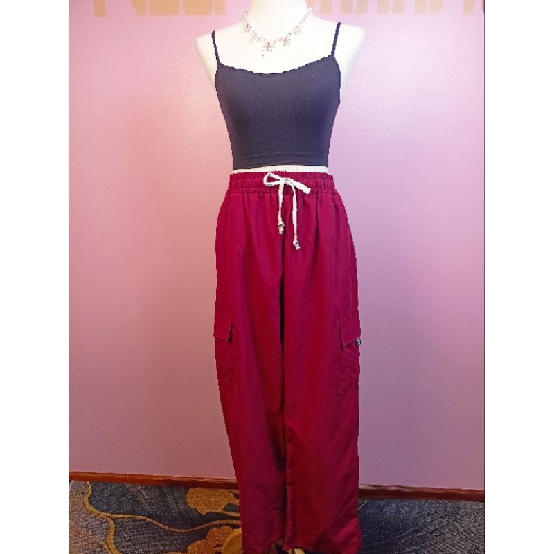 no.348 กางเกงขายาว ทรงคาร์โก้ สีแดง ขนาดฟรีไซร์ s m l x l ใส่ได้ เอวฟรี สพ. 44 ยาว 40 นิ้ว