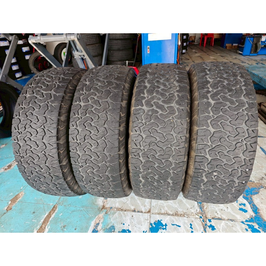 ยางเปอร์เซ็นต์ RAIDEN MONSTER AT2 ขนาด 265 75 R16  ยางปี 18  ราคา ชุดละ  1,600 บาท