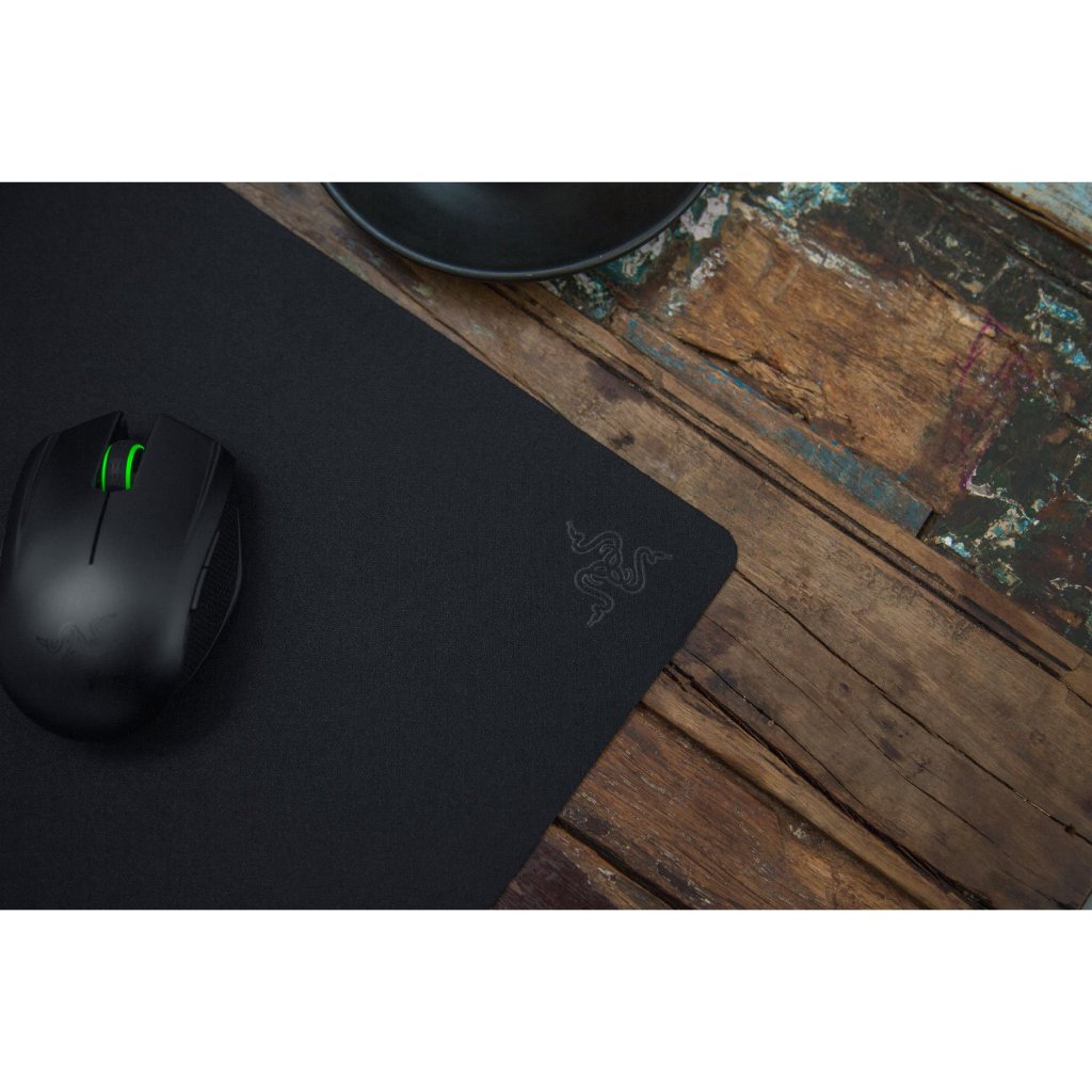 แผ่นรองเมาส์ Razer Goliathus Mobile Stealth Edition - Black