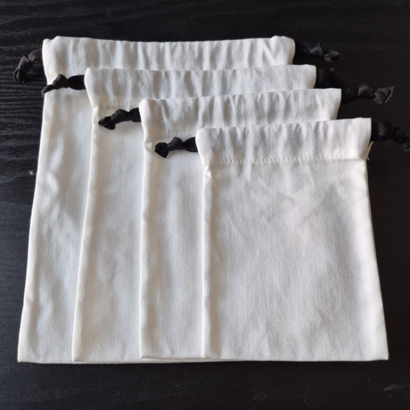 ถุงผ้าฝ้ายลายสอง สายสีดำ ถุงผ้าหูรูด ถุงใส่ของ ถุงชำร่วย - รูปที่ 4