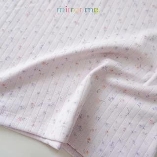 mirrorme เสื้อ Baby tee พิมพ์ลาย สีพาสเทล แต่งลูกไม้