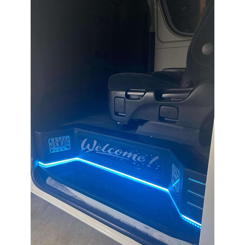 บันไดสำหรับรถตู้HIACE300