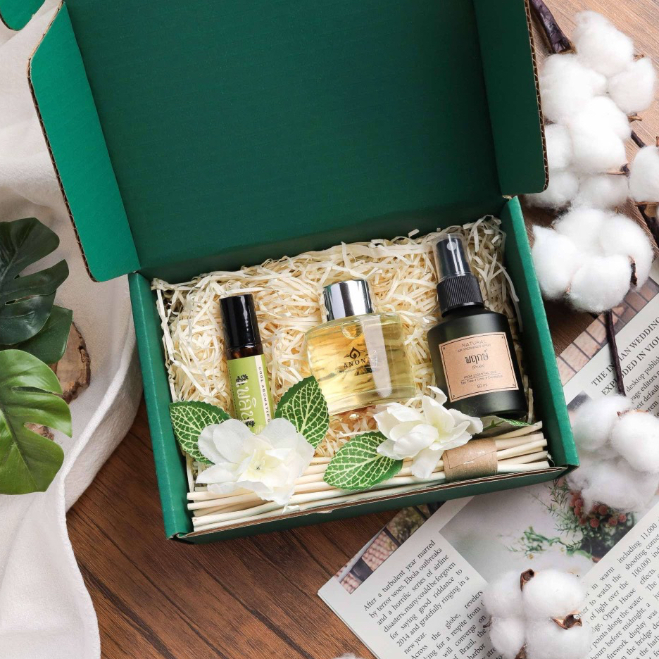 BOTANIQUE GIFT SET เซตของขวัญรวมผลิตภัณฑ์อโรม่าใช้งานง่าย 3 ชิ้น