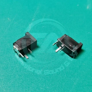 รูชาร์จโคมไฟคาดหัว ตัวเมีย 3.5x1.35มม.(รูเดียวเล็ก) อะไหล่ไฟฉายคาดหัว อะไหล่ไฟส่องกบ หรืองาน DIY