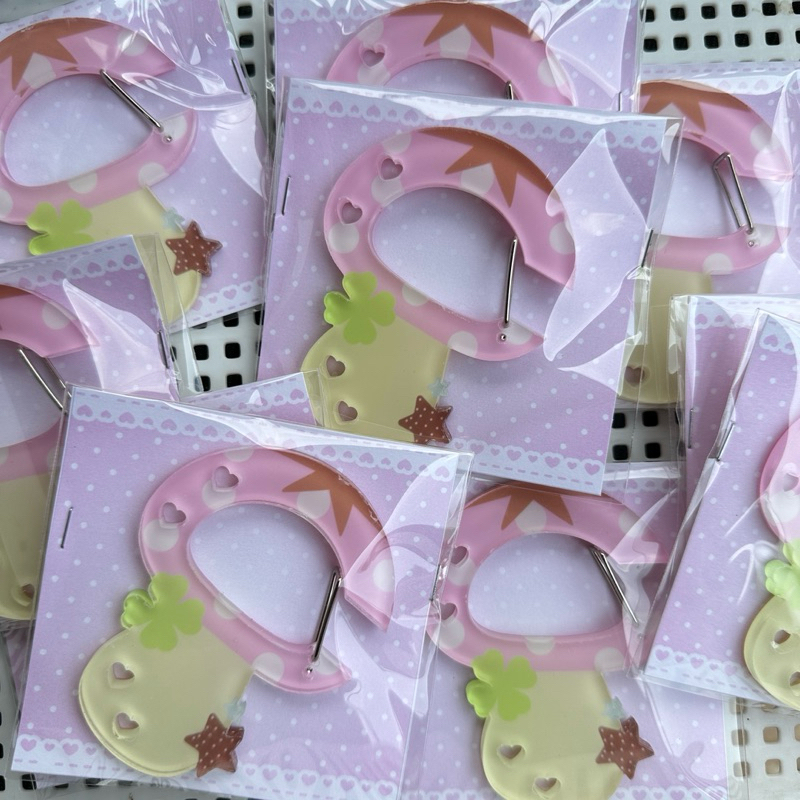 พร้อมส่ง carabiner ตะขออะคริลิค 7cm. (อ่านรายรายละเอียดก่อนสั่งซื้อ) ราคา ถูกที่สุด ดีลบีเคเค แกลเลอรีภาพที่ 4