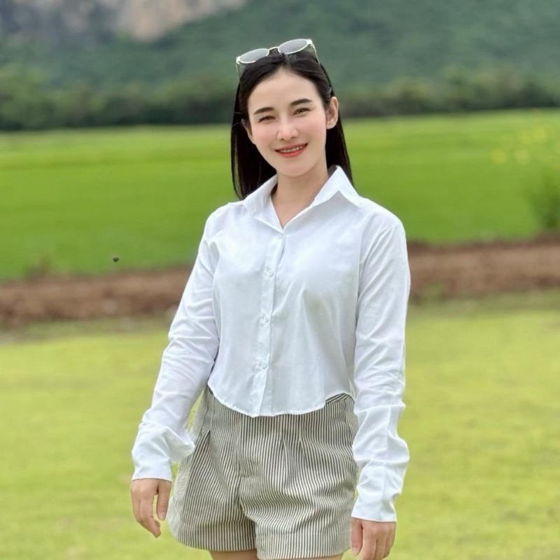 เสื้อเชิ้ตครอปผู้หญิง แขนยาว