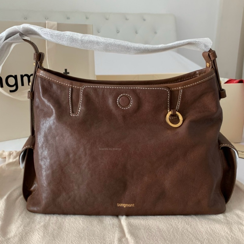 Used very like new❤️Songmont Yore Small Hobo สี Sandel ใหม่มาก อุปกรณ์ครบจึ้ง