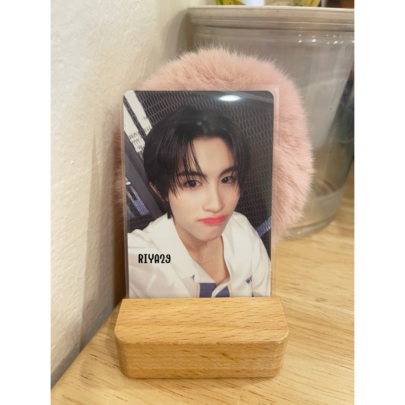 (พร้อมส่ง) การ์ด BUS 1ST ANNIVERSARY Because of you I Shine