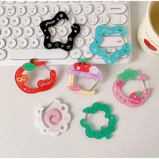 พร้อมส่งจากไทย!!! พวงกุญแจตะขอ พวงกุญแจห้อยตุ๊กตา พวงกุญแจห้อยCharm เป็นงานอะคริลิค รูปทรงน่ารักมีหลายแบบ