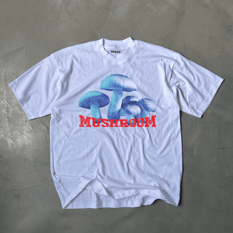 SHRED® - MUSHROOM - WHITE TEE COTTON 100% - เสื้อยืดทรงโอเวอร์ไซส์