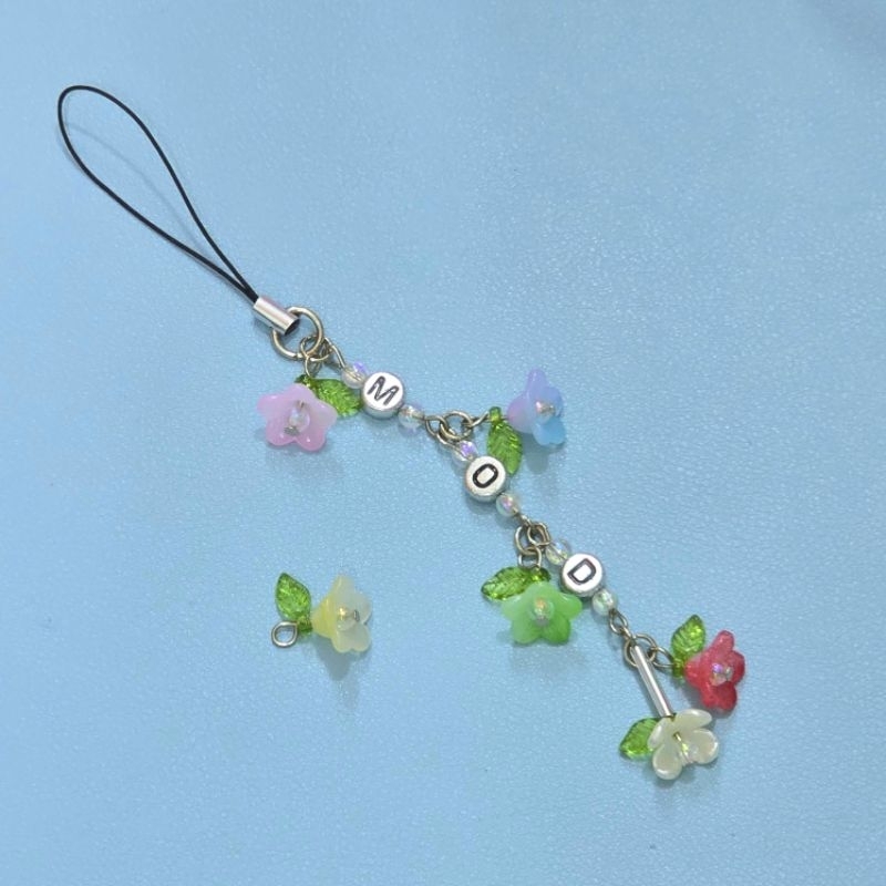 🌸 พวงกุญแจดอกไม้ ใส่ชื่อได้ 💐