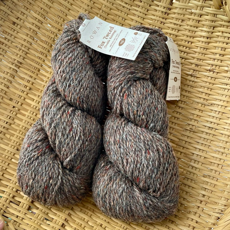 ไหมพรมขนสัตว์ pure new wool 100% Rowan Fox tweed  สีน้ำตาล