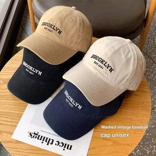 คุณภาพสูง สไตล์เกาหลี อินเทรนด์ จดหมาย ปัก หมวกเบสบอล ถนน ตัวอักษรคู่ อเนกประสงค์ ไม่จํากัดเพศ